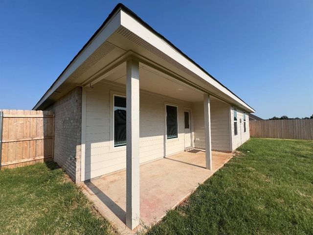 2512 Kathleens Crossing, Yukon, OK 73099