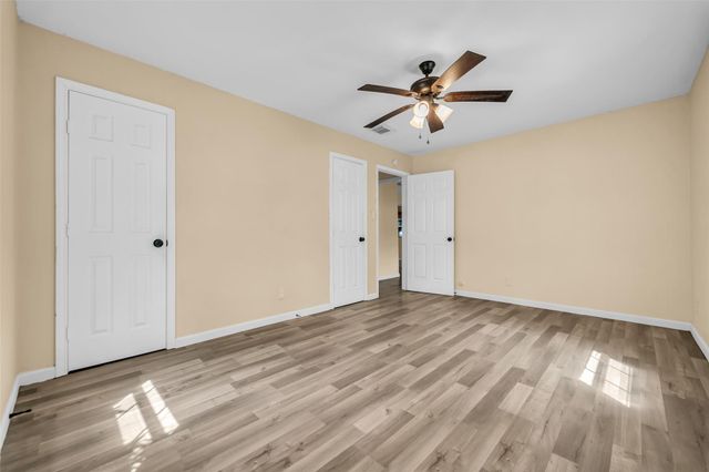 2915 Robertson Street, Houston, TX 77009