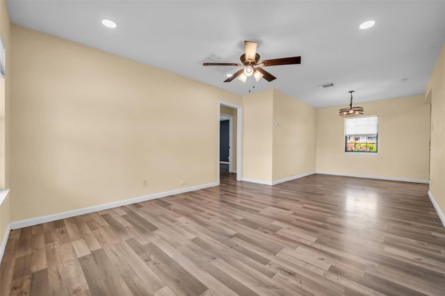 2915 Robertson Street, Houston, TX 77009