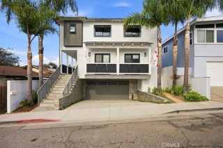 118 Meyer Court, Hermosa Beach, CA 90254
