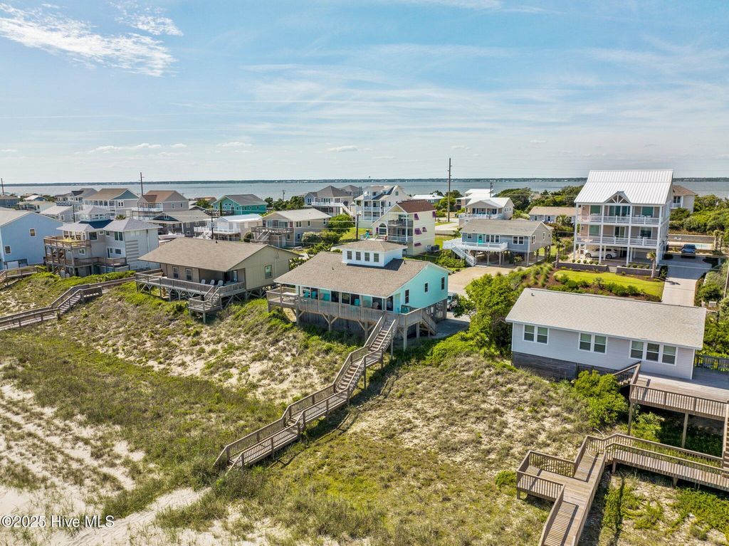 1711 Ocean Drive, Emerald Isle, NC 28594
