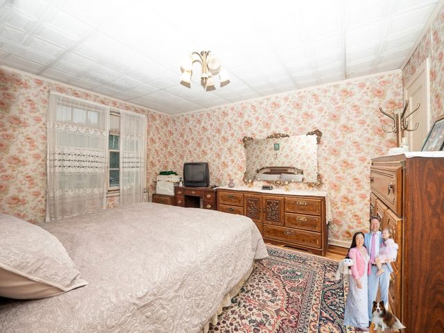 58-04 206TH Street, New York City, NY 11364
