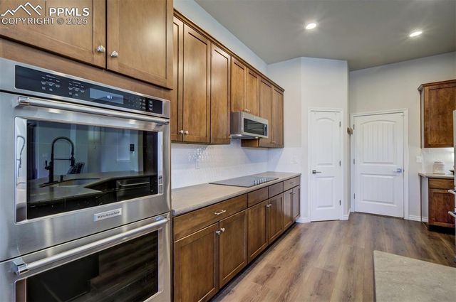 7116 Buckoak Court, Colorado Springs, CO 80927