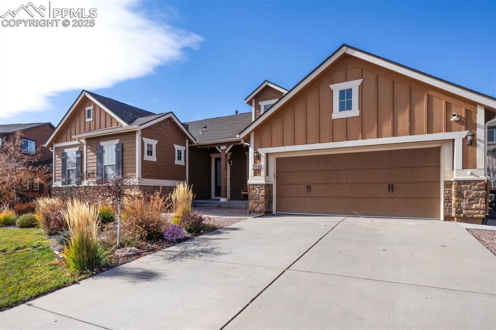 7116 Buckoak Court, Colorado Springs, CO 80927