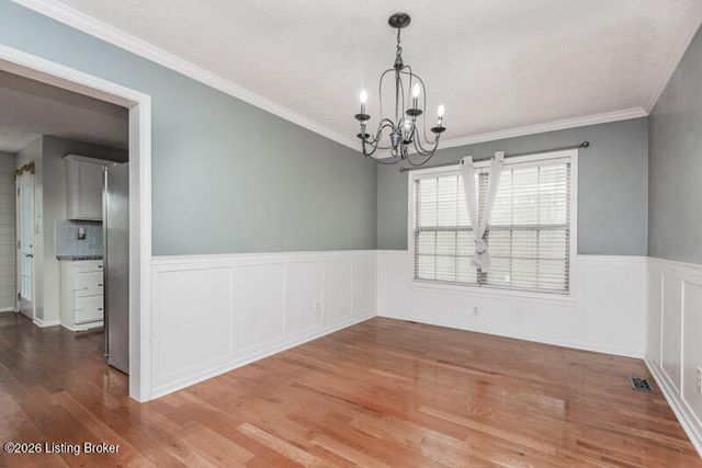 5113 Middlesex Dr, Louisville, KY 40245