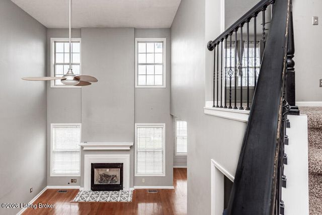 5113 Middlesex Dr, Louisville, KY 40245