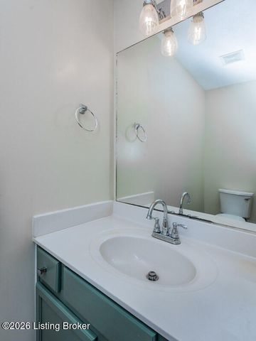 5113 Middlesex Dr, Louisville, KY 40245