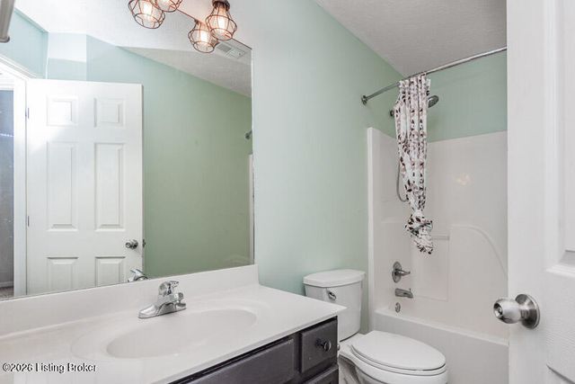 5113 Middlesex Dr, Louisville, KY 40245