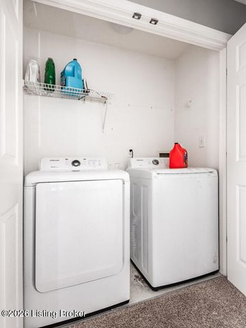 5113 Middlesex Dr, Louisville, KY 40245