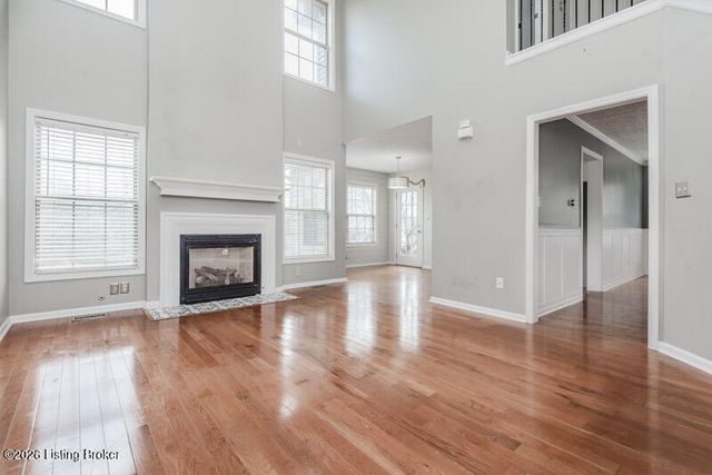 5113 Middlesex Dr, Louisville, KY 40245