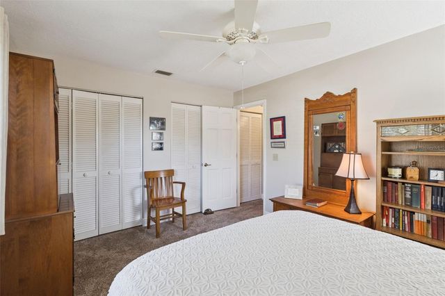 504 COUNTY ROAD 468, Fruitland Park, FL 34731