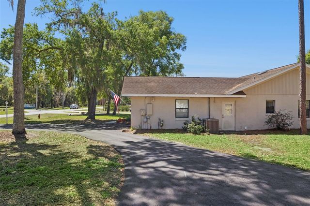 504 COUNTY ROAD 468, Fruitland Park, FL 34731