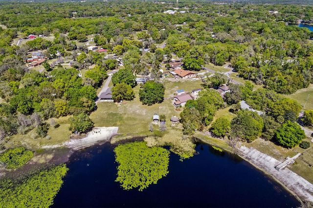 504 COUNTY ROAD 468, Fruitland Park, FL 34731