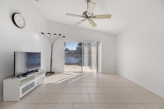 3800 WOODFIELD Drive, Coconut Creek, FL 33073