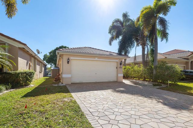 3800 WOODFIELD Drive, Coconut Creek, FL 33073