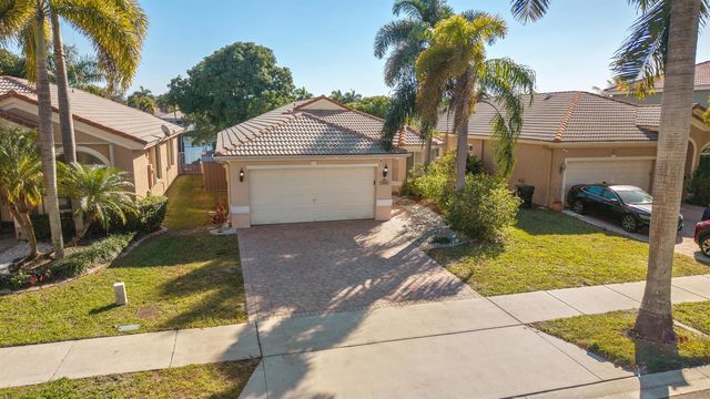 3800 WOODFIELD Drive, Coconut Creek, FL 33073