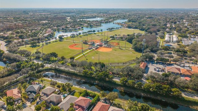 3800 WOODFIELD Drive, Coconut Creek, FL 33073
