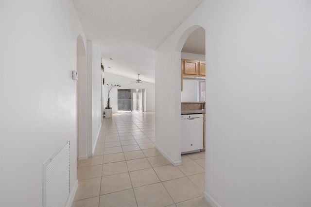 3800 WOODFIELD Drive, Coconut Creek, FL 33073