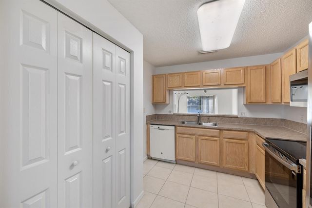 3800 WOODFIELD Drive, Coconut Creek, FL 33073