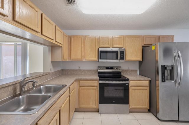 3800 WOODFIELD Drive, Coconut Creek, FL 33073