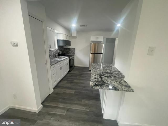 2715 CREST AVE, Bristol, PA 19007