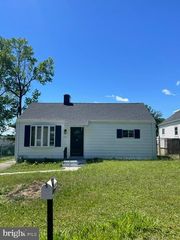 2715 CREST AVE, Bristol, PA 19007