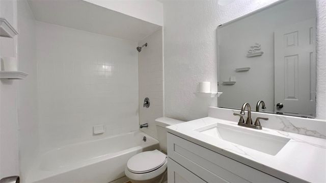 11614 SHILPA COURT, Orlando, FL 32817