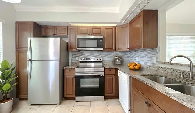 11614 SHILPA COURT, Orlando, FL 32817