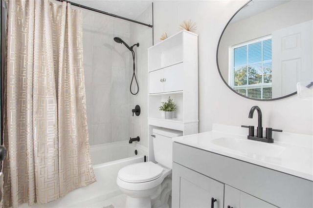 5656 La Fleur Trail, Stonecrest, GA 30038