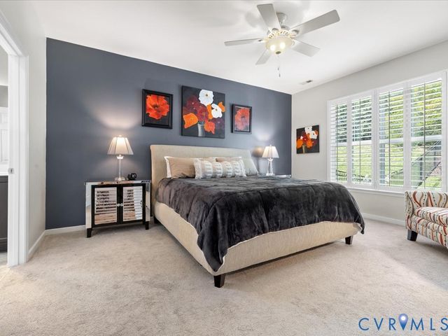 8088 Saddle Crest Dr, Mechanicsville, VA 23111