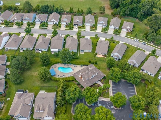 8088 Saddle Crest Dr, Mechanicsville, VA 23111