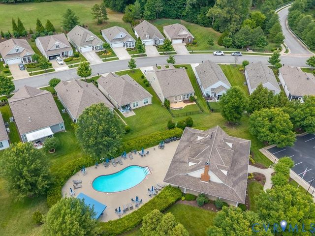 8088 Saddle Crest Dr, Mechanicsville, VA 23111
