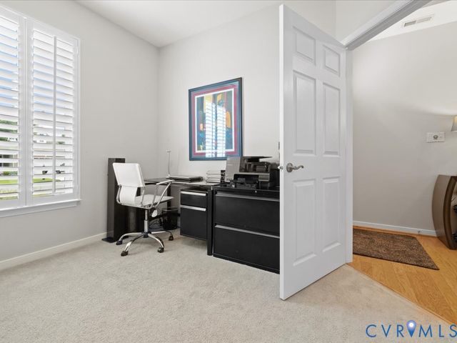 8088 Saddle Crest Dr, Mechanicsville, VA 23111