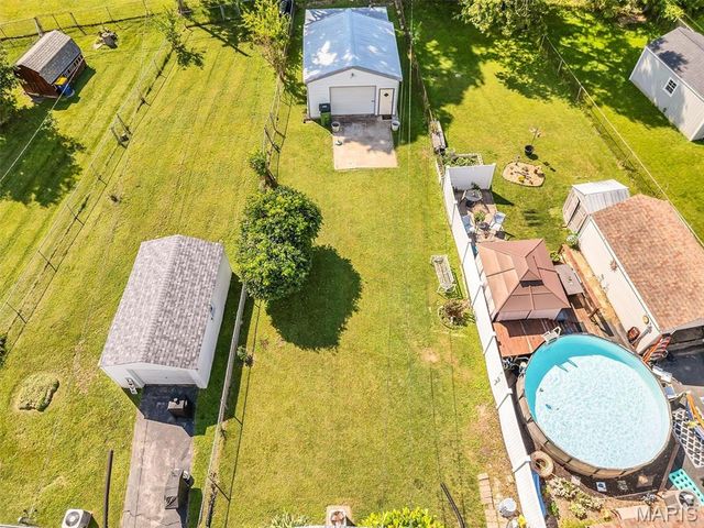 10724 Saint Matthew Lane, St Ann, MO 63074