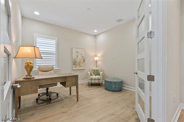 8783 Calypso CT, Naples, FL 34112