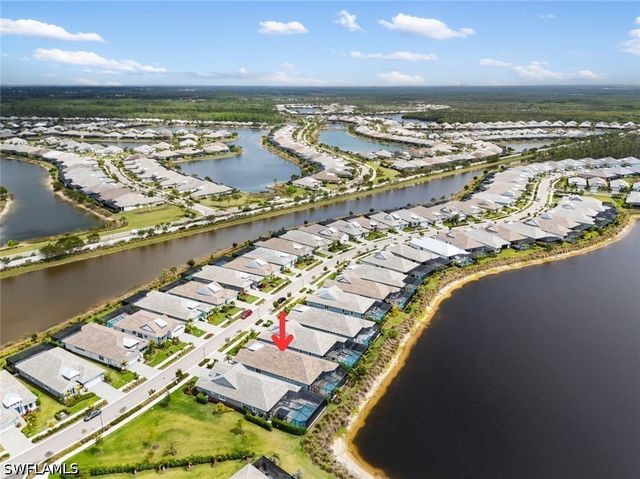 8783 Calypso CT, Naples, FL 34112