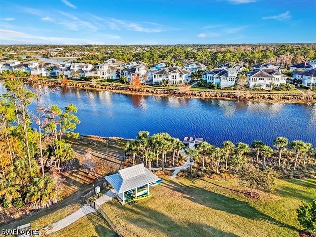 8783 Calypso CT, Naples, FL 34112