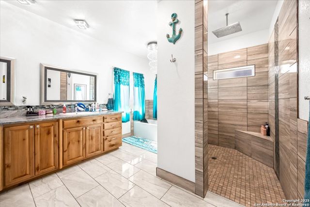 6653 Fm 539, Floresville, TX 78114