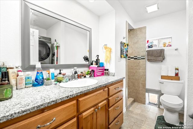 6653 Fm 539, Floresville, TX 78114