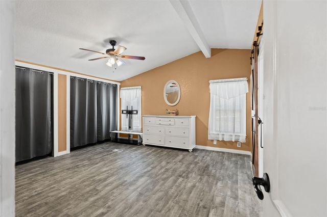 7876 RIDGE ROAD, Weeki Wachee, FL 34613