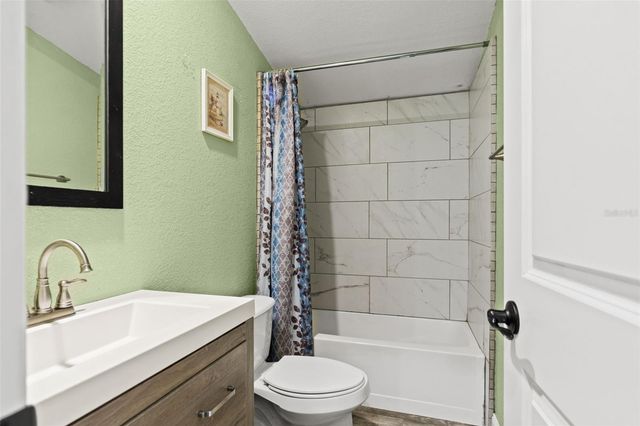 7876 RIDGE ROAD, Weeki Wachee, FL 34613