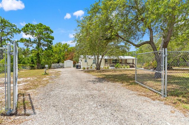 7876 RIDGE ROAD, Weeki Wachee, FL 34613