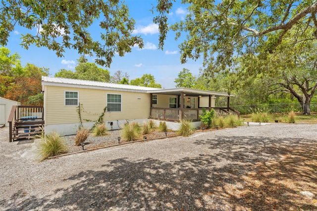 7876 RIDGE ROAD, Weeki Wachee, FL 34613