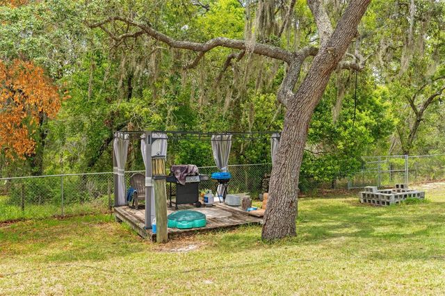 7876 RIDGE ROAD, Weeki Wachee, FL 34613
