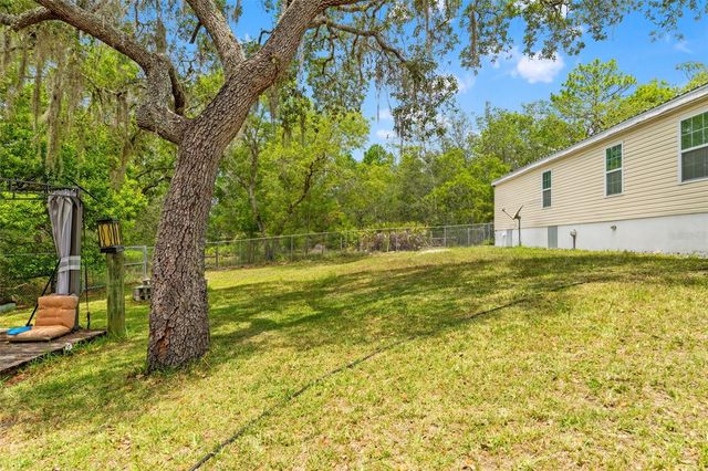 7876 RIDGE ROAD, Weeki Wachee, FL 34613