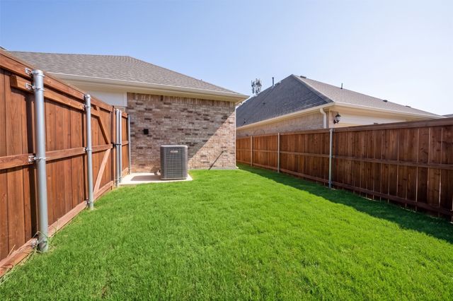 2638 Bechtol Circle, Garland, TX 75042