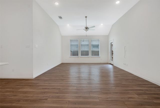 2638 Bechtol Circle, Garland, TX 75042