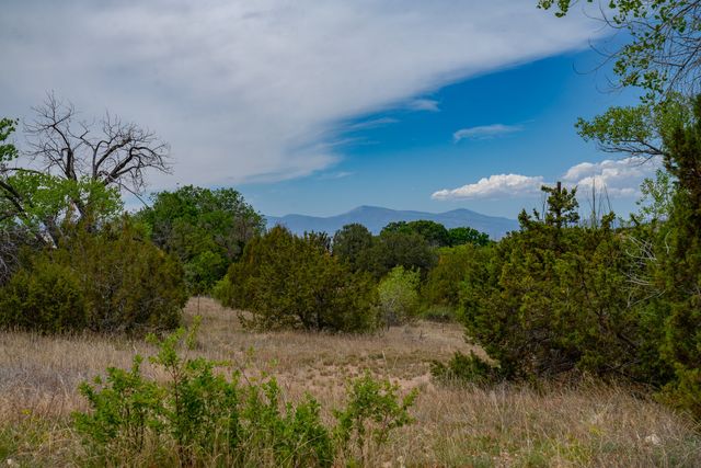 7 Rancho De Ortiz, Santa Fe, NM 87506