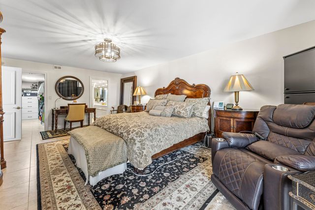 1167 Hillsboro Mile 709, Hillsboro Beach, FL 33062