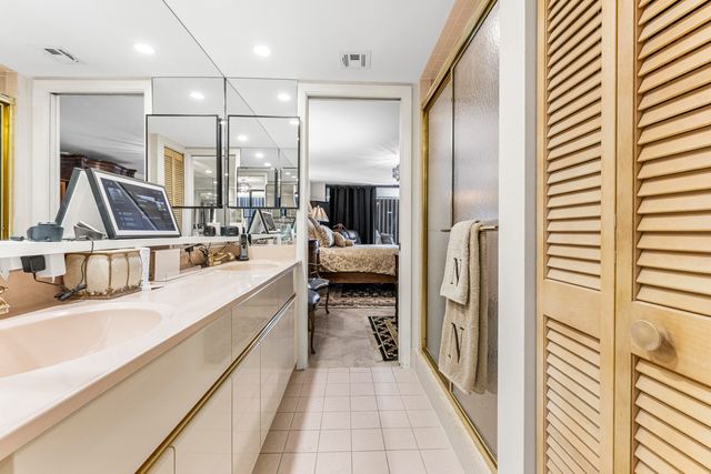 1167 Hillsboro Mile 709, Hillsboro Beach, FL 33062